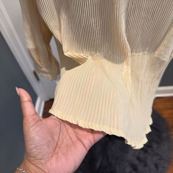 Cream Plisse Button Front Oversized Shirt in US size 10 and 12 - Picture 7 of 7